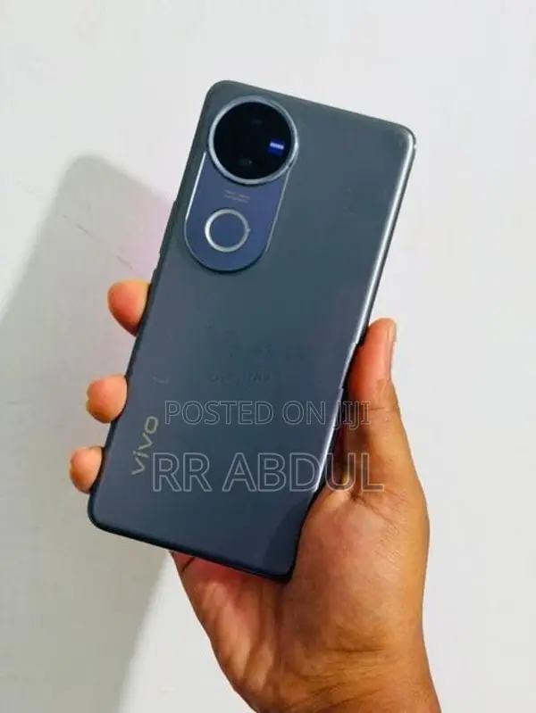 Vivo V50 5g (Used)