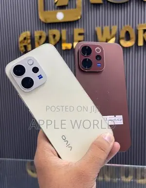 Vivo V70 5G 8GB 256GB (Used)