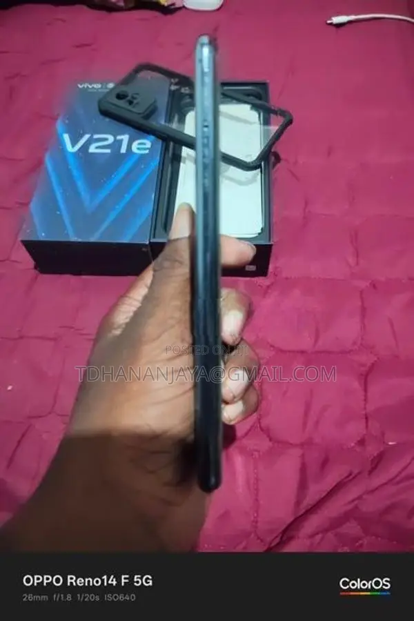 Vivo V21e (Used)