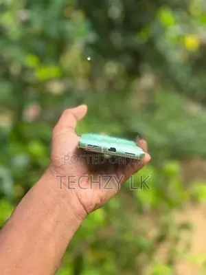 Google Pixel 8a (Used)