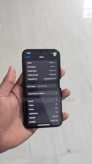 Apple iPhone XS 256GB (Used)
