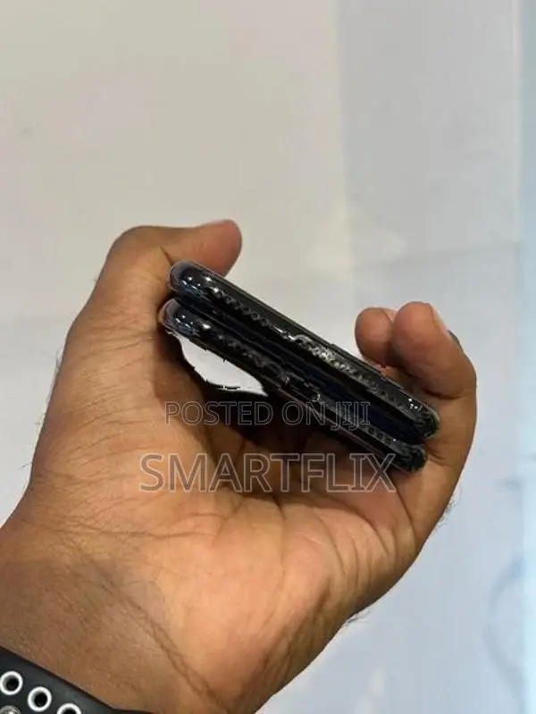 Apple iPhone X (Used)