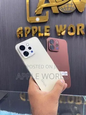 Vivo V70 5G 8GB 256GB (Used)