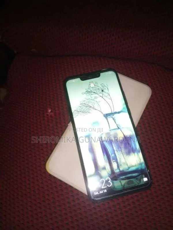 Huawei Nova 3i 4GB 128GB (Used)