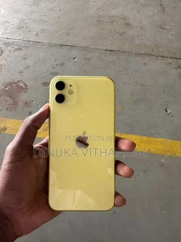 Apple iPhone 11 (Used)