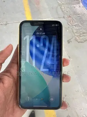 Apple iPhone 11 (Used)