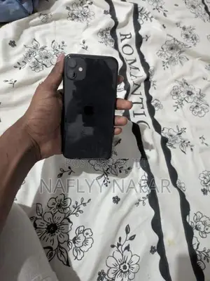 Apple iPhone 11 128GB (Used)