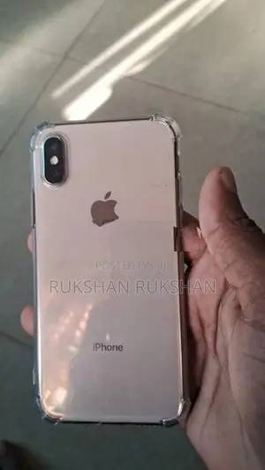 Apple iPhone XS (Used)