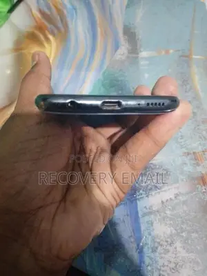 Samsung Galaxy A40 (Used)