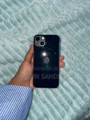Apple iPhone 13 (Used)