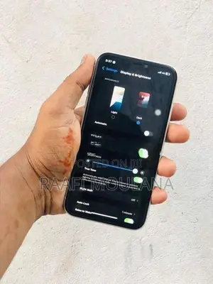 Apple iPhone 11 128GB (Used)