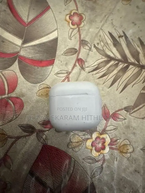 Airpods 4