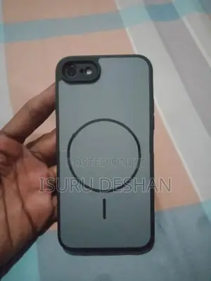 Apple iPhone 8 (Used)