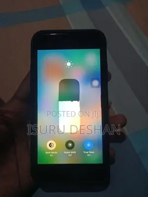 Apple iPhone 8 (Used)