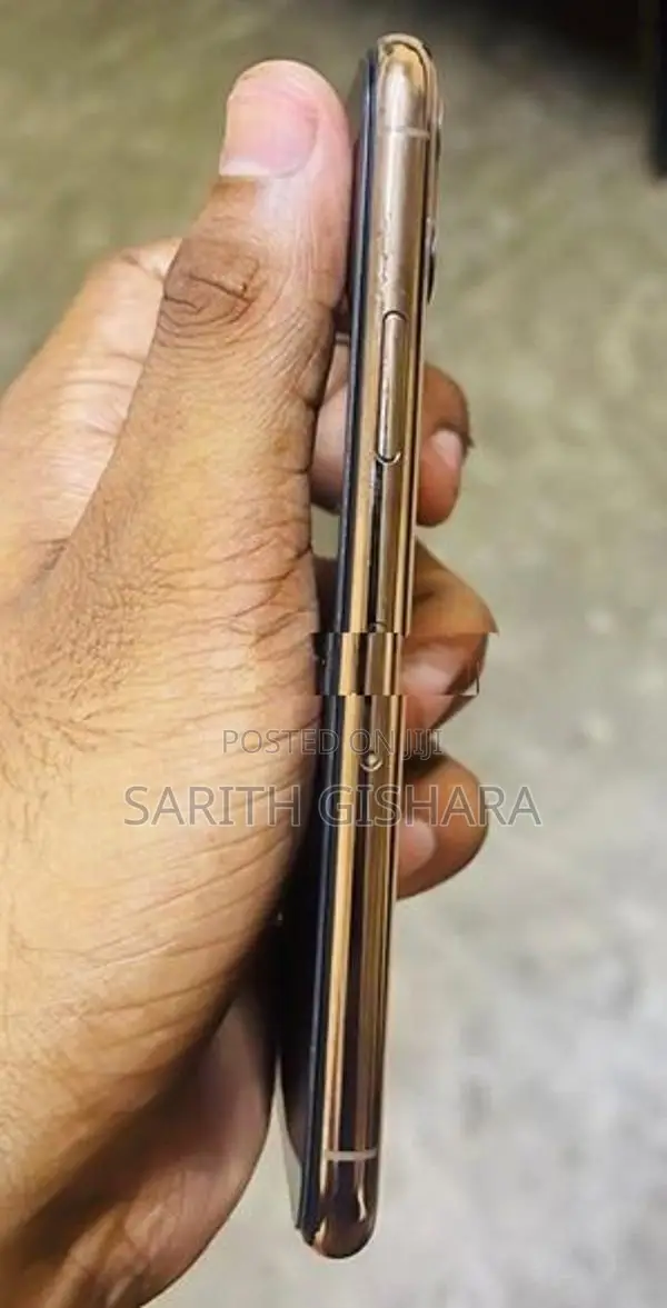 Apple iPhone 11 Pro (Used)