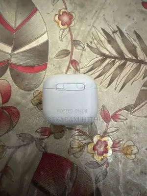 Airpods 4