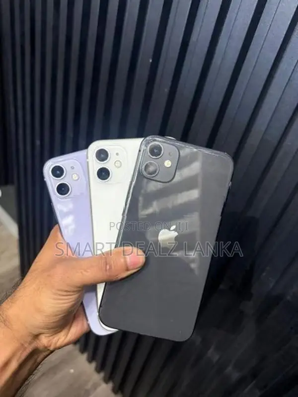 Apple iPhone 11 64GB (Used)