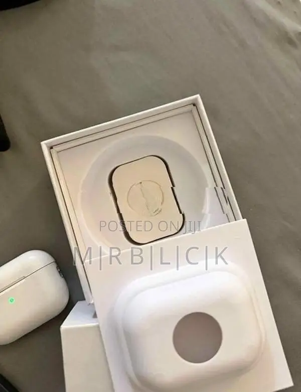 Apple AirPods Pro 3