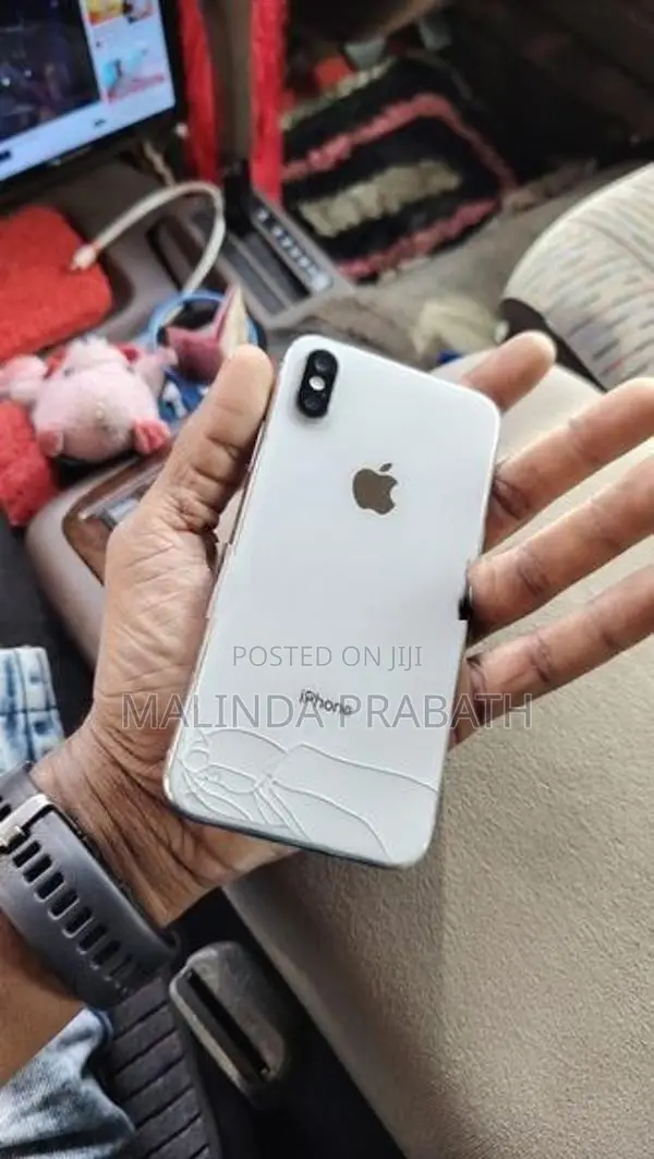 Apple iPhone X Good phone (Used)
