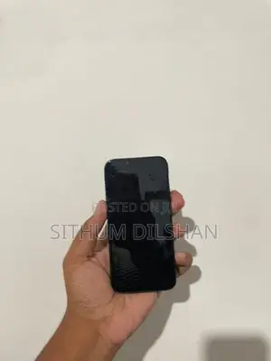 Apple iPhone 13 (Used)