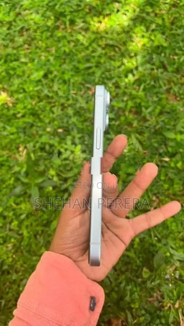 Apple iPhone 15 (Used)