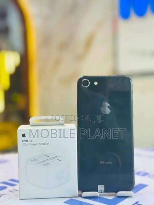 Apple iPhone 8 64GB (Used)