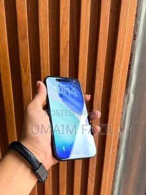 Apple iPhone 16 i phone (Used)