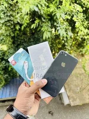 Apple iPhone 8 64GB (Used)
