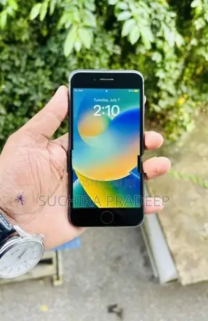 Apple iPhone 8 64GB (Used)