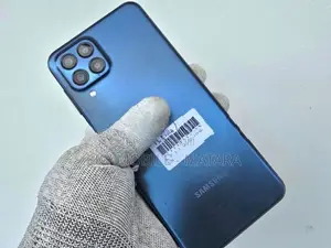 Samsung Galaxy M33 5G 6GB/128GB (Used)
