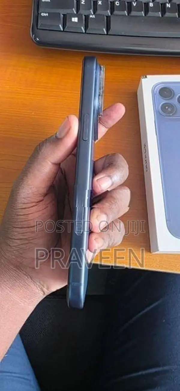 Apple iPhone 17 Pro Max (Used)