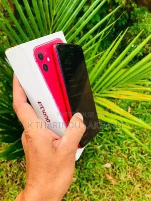 Apple iPhone 11 (Used)