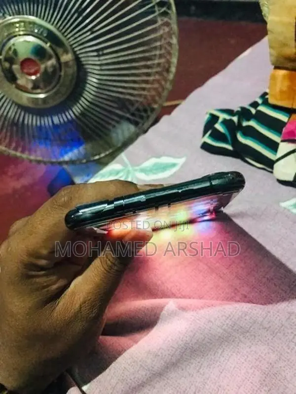 Apple iPhone XS Max (Used)