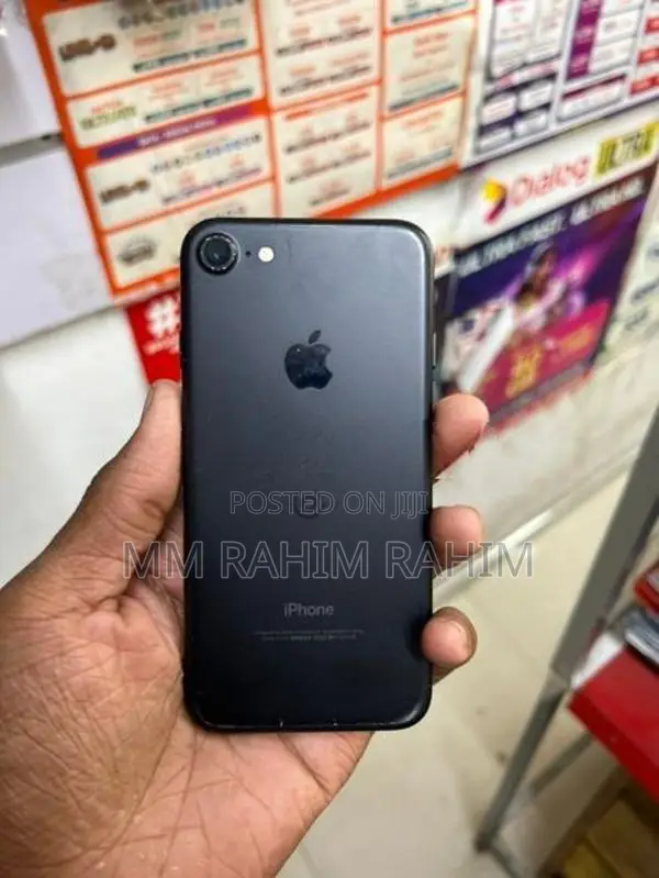 Apple iPhone 7 black (Used)