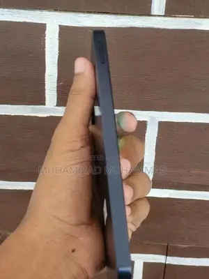 Samsung Galaxy A06 (Used)