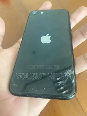 Apple iPhone SE 2 (Used)