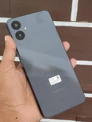 Samsung Galaxy A06 (Used)
