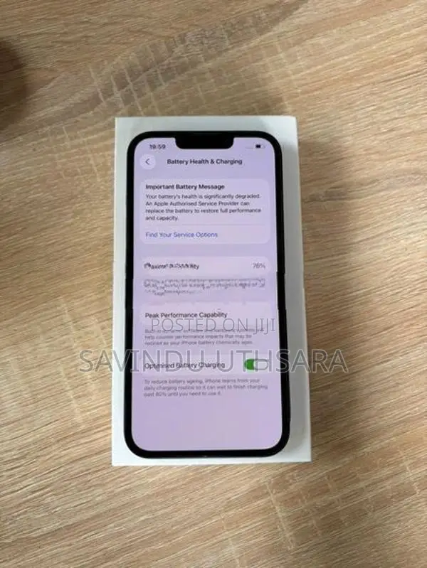 Apple iPhone 13 (Used)