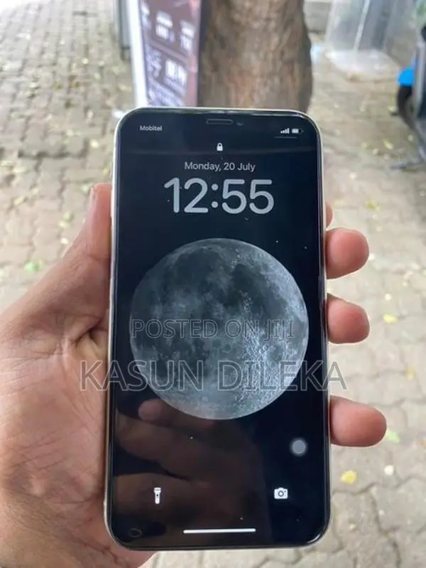 Apple iPhone 11 128GB (Used)