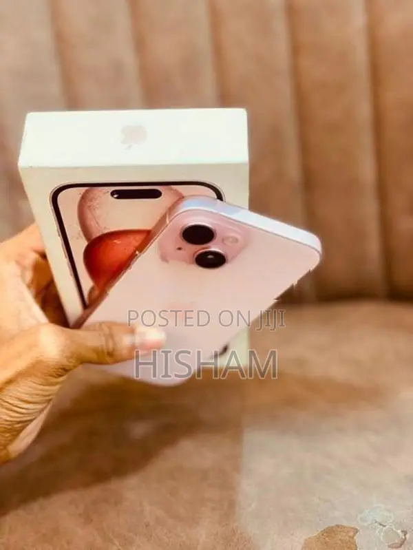 Apple iPhone 15 256GB (Used)