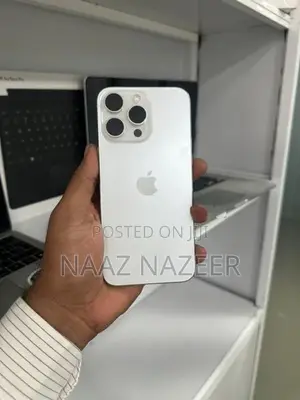 Apple iPhone 15 Pro Max (Used)