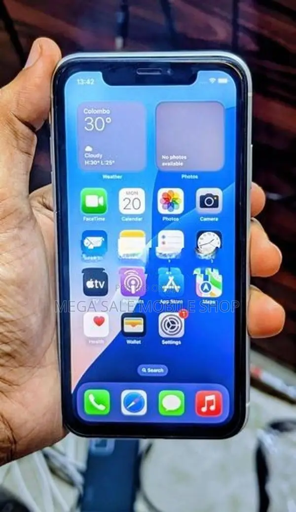 Apple iPhone XR 64GB (Used)