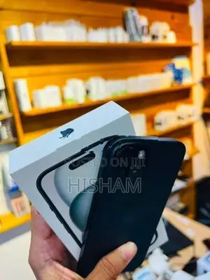Apple iPhone 15 128GB (Used)