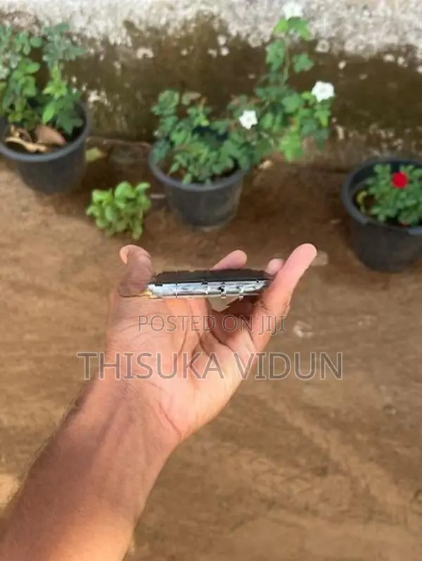 Apple iPhone 11 Pro 256GB (Used)