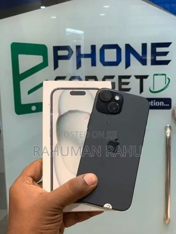 Apple iPhone 15 128GB (Used)