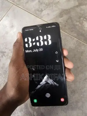 Samsung Galaxy A52 (Used)
