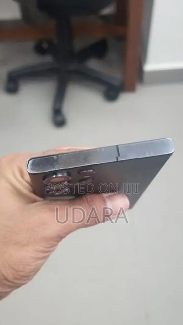 Samsung Galaxy S23 Ultra (Used)