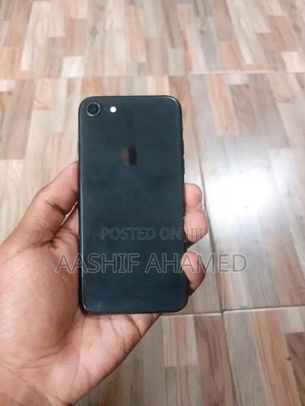 Apple iPhone 8 256GB (Used)