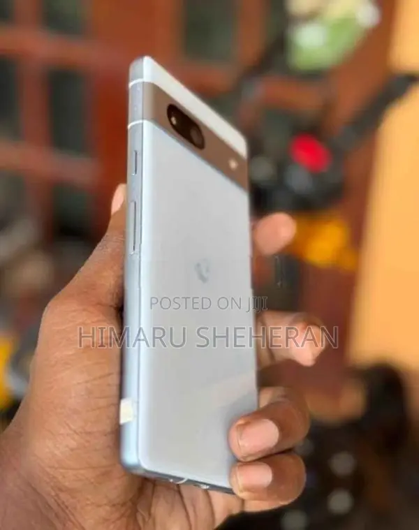 Google Pixel 7a 128GB (Used)