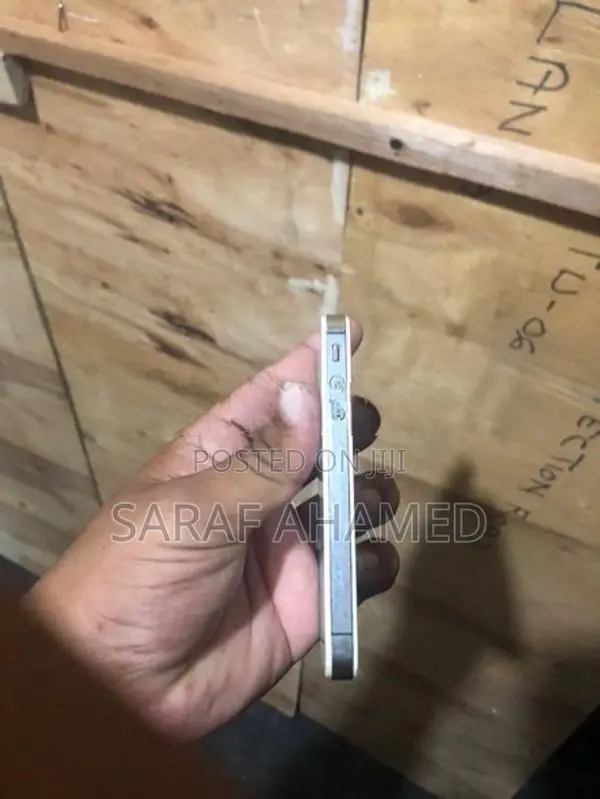 Apple iPhone 4S (Used)